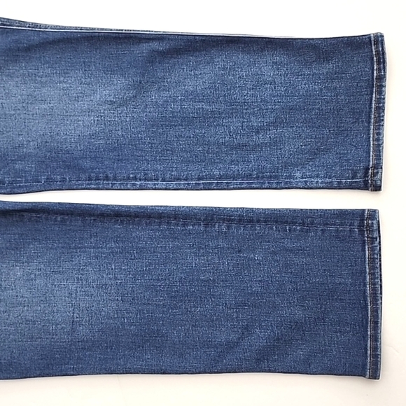 Chicos Women's DefineMe Jeans Blue Denim Straight Leg Ankle Stretch Size 12R - Picture 11 of 15